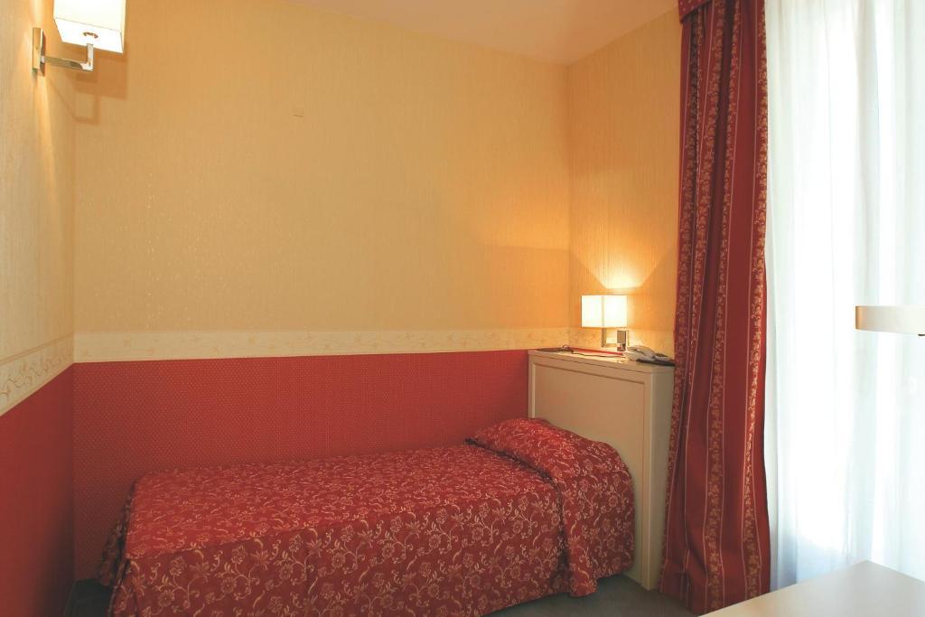 Hotel Mosca Monza Quarto foto